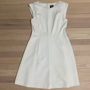 VINCE CAMUTO | sz 6 | crepe dress